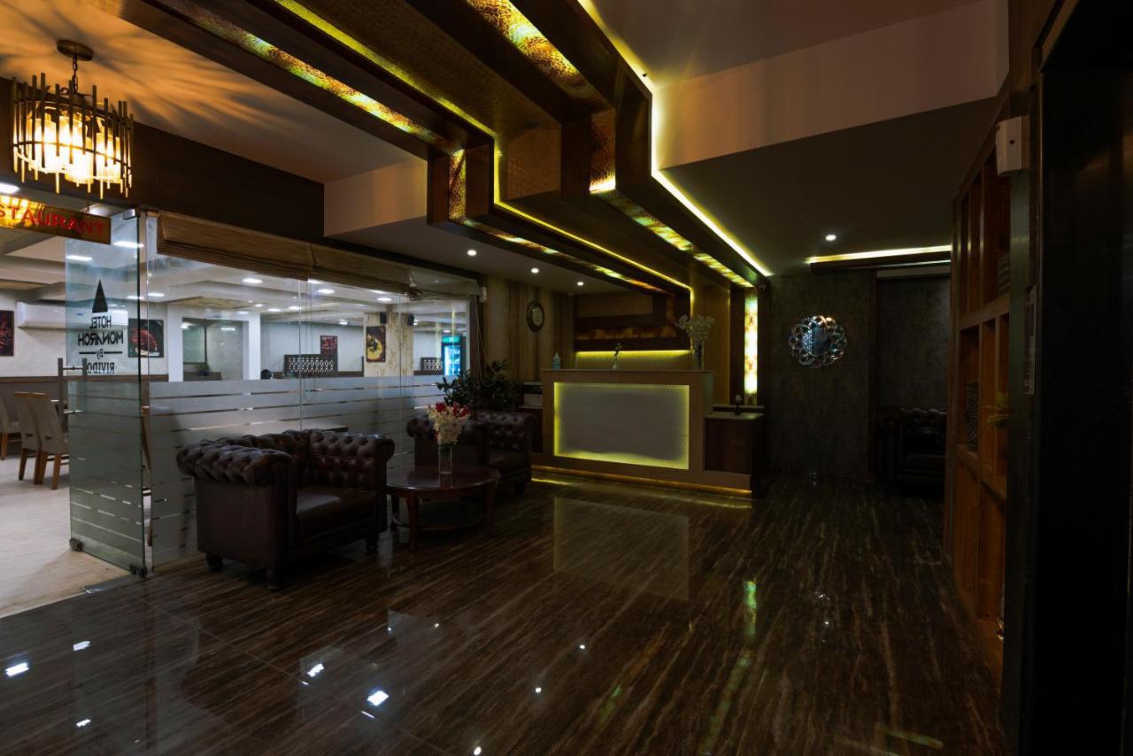 Hotel Monarch International Bangalore Exteriör bild